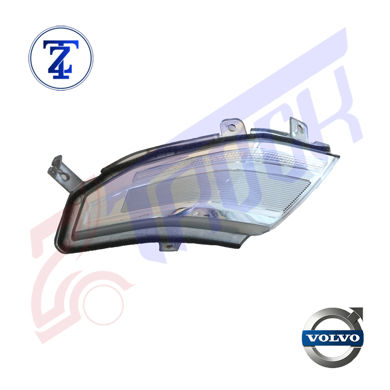  طلق بالای چراغ سمت راست ولوو نیو فیس (چینی) FH4		